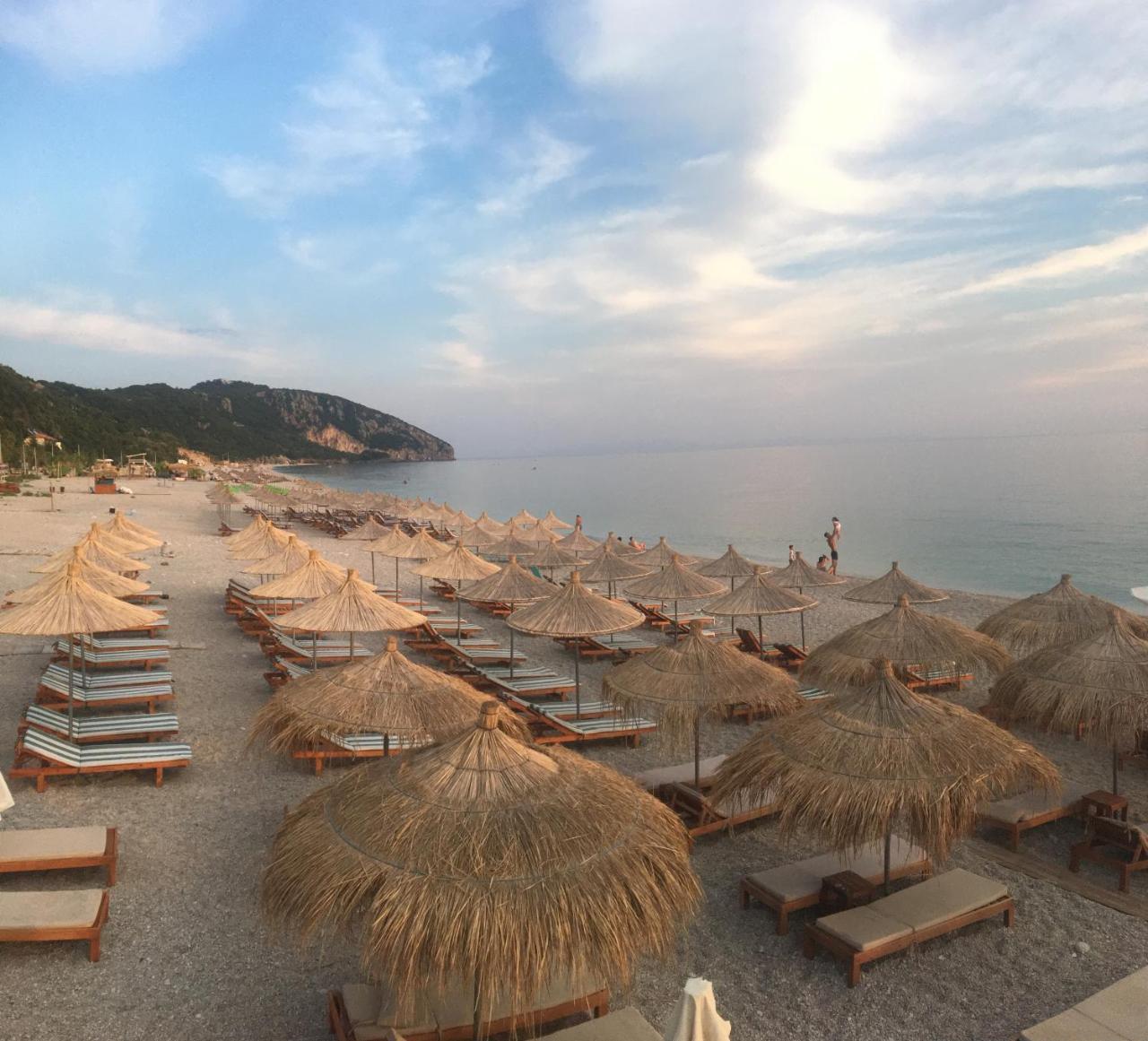 Sea View Hotel Dhermi Exterior photo
