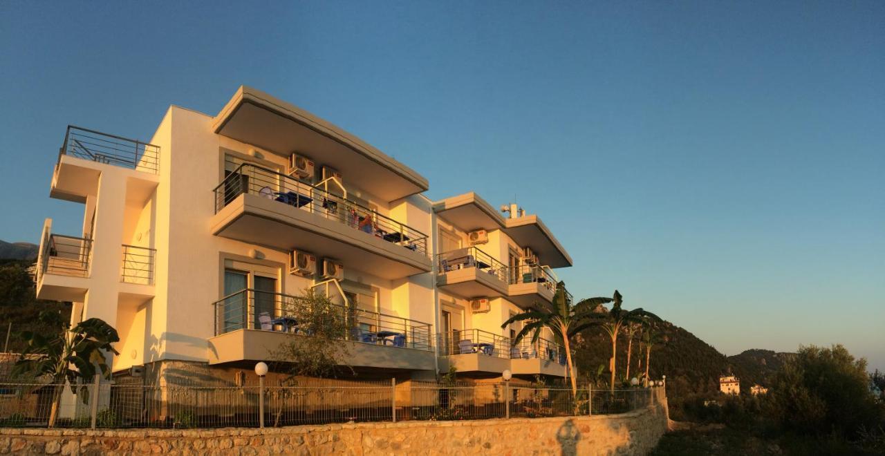 Sea View Hotel Dhermi Exterior photo