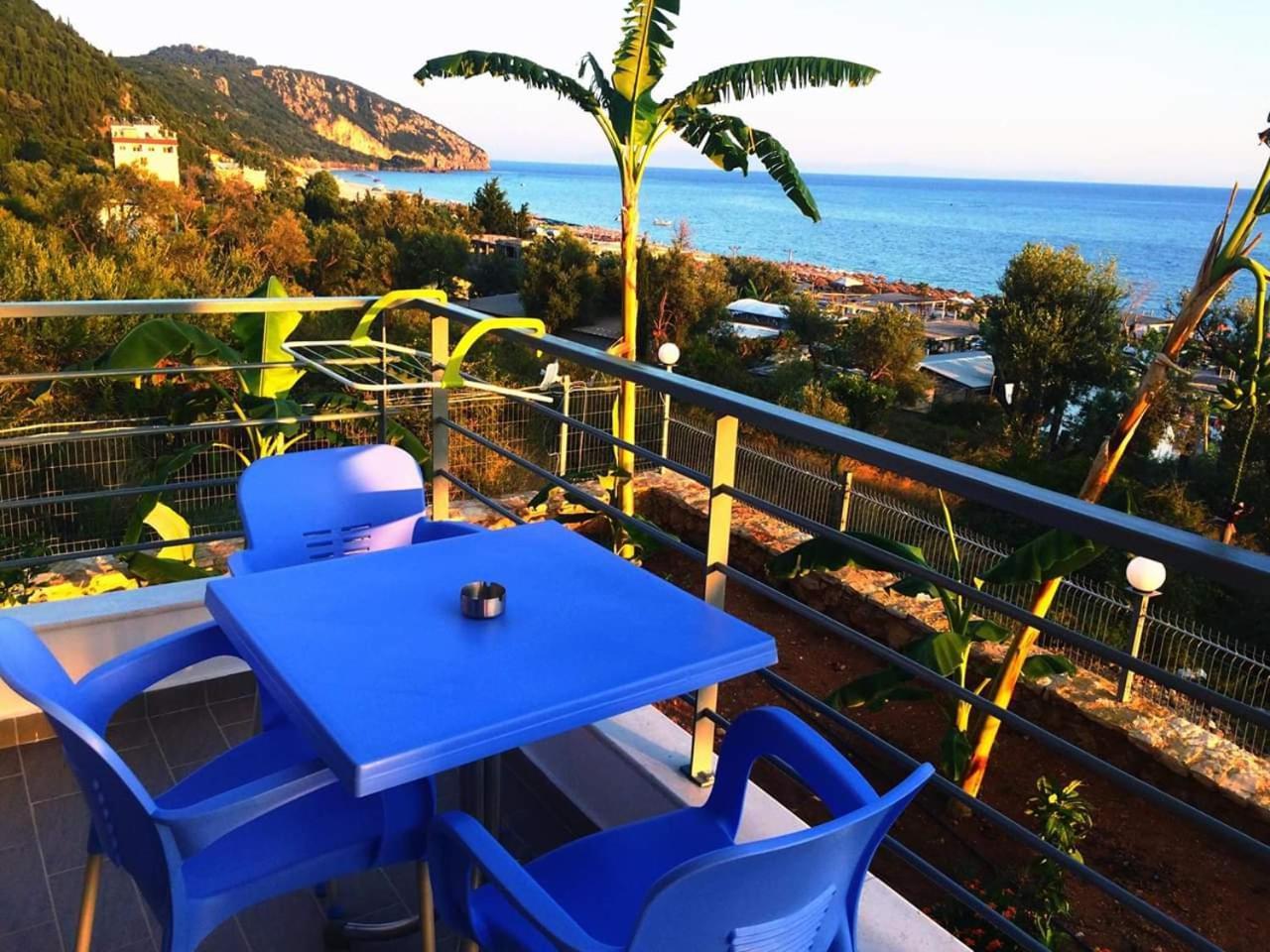 Sea View Hotel Dhermi Exterior photo